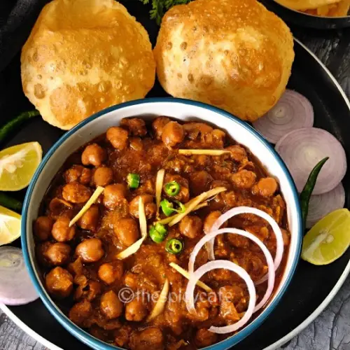 chole masala chole bhature chickpea curry vegan vegetarian garbanzo beans protein-rich easy quick simple restaurant style punjabi chole chana masala lunch dinner breakfast Indian dish