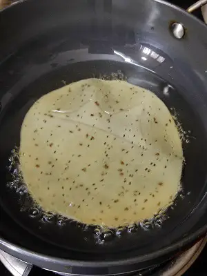 Dal Pakwan | Sindhi Dal Pakwan Recipe | How To Make Dal Pakwan https://thespicycafe.com/wp-content/uploads/2023/04/30-sindhi-dal-pakwan-recipe-easy-breakfast-lunch-dinner-simple-quick-dal-poori-vegan-vegetarian-kids-appetizer-starters-indian-food-protein-rich-street-food-of-india.jpg https://thespicycafe.com/sindhi-dal-pakwan-recipe/