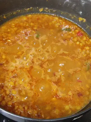 Dal Pakwan | Sindhi Dal Pakwan Recipe | How To Make Dal Pakwan https://thespicycafe.com/wp-content/uploads/2023/04/30-sindhi-dal-pakwan-recipe-easy-breakfast-lunch-dinner-simple-quick-dal-poori-vegan-vegetarian-kids-appetizer-starters-indian-food-protein-rich-street-food-of-india.jpg https://thespicycafe.com/sindhi-dal-pakwan-recipe/