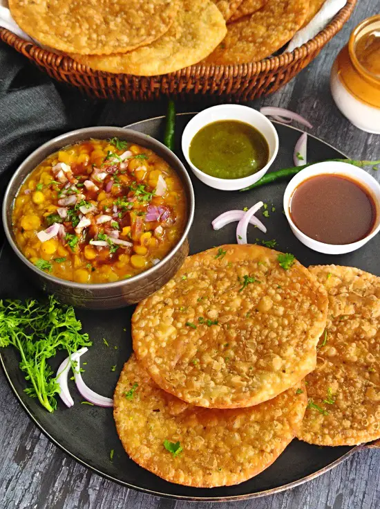 Dal Pakwan | Sindhi Dal Pakwan Recipe | How To Make Dal Pakwan https://thespicycafe.com/wp-content/uploads/2023/04/30-sindhi-dal-pakwan-recipe-easy-breakfast-lunch-dinner-simple-quick-dal-poori-vegan-vegetarian-kids-appetizer-starters-indian-food-protein-rich-street-food-of-india.jpg https://thespicycafe.com/sindhi-dal-pakwan-recipe/