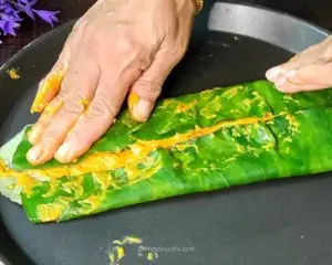 Alu Vadi Maharashtrian Recipe| Pathrode Recipe | Maharashtrian Alu Vadi Recipe https://thespicycafe.com/wp-content/uploads/2023/08/1-Final-Alu-Vadi-Maharashtrian-style.-gujarati-patra-quick-easy-simple-Indian-snack-breakfast-lunch-dinner-wedding-meunu-vegan-vegetarian-proteinrich-kids-lunch-box-side-dish.png https://thespicycafe.com/alu-vadi-maharashtrian-recipe/