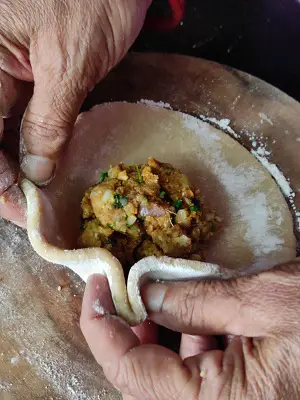 Aloo Gobi Paratha Recipe | Stuffed Aloo Gobi Paratha | Cauliflower Potato Paratha https://thespicycafe.com/wp-content/uploads/2023/09/2-aloo-gobi-paratha-cauliflowe-potato-flatbread-breakfast-punjabi-dhaba-style-restaurant-style-vegan-vegetarian-lunch-dinner-snacks-easy-quick-simple-popular-Indian-food.png https://thespicycafe.com/aloo-gobi-paratha/