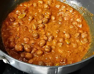 Chole Masala | Punjabi Chole Masala Recipe| Chickpea Curry https://thespicycafe.com/wp-content/uploads/2023/10/1-chole-masala-chole-bhature-chickpea-curry-vegan-vegetarian-garbanzo-beans-protein-rich-easy-quick-simple-restaurant-style-punjabi-chole-chana-masala-lunch-dinner-breakfast-Indian-dish-thespicycafe.png https://thespicycafe.com/punjabi-chole-masala/