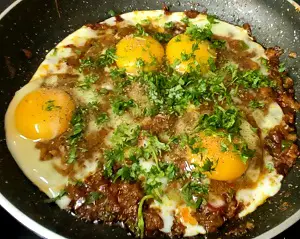 Egg Tawa Fry | झटपट अंडा तवा फ्राय | Egg Tawa Masala | Spicy Egg Fry https://thespicycafe.com/wp-content/uploads/2023/12/2-egg-tawa-fry-egg-tawa-masala-anda-fry-easy-simple-quick-breakfast-non-veg-recipe-lunch-dinner-brunch-with-toasted-bread-high-protein-diabetic-friendly-keto-diet-indian-street-food-thespicycafe.png https://thespicycafe.com/egg-tawa-fry-recipe/