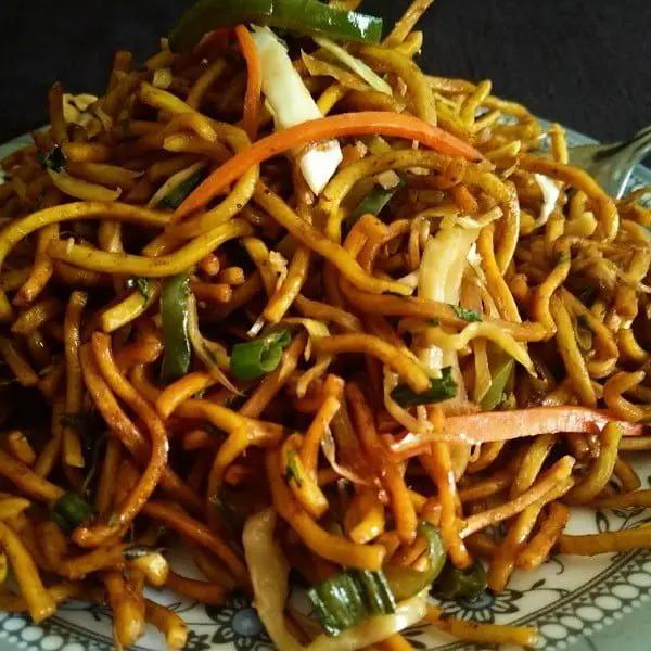 How to make Chinese Bhel - Indian Street Style https://thespicycafe.com/wp-content/uploads/2021/01/vegeterian-chinese-bhel-indo-chinese-cusine-spicy-tangy-vegan-vegetables-60.jpg https://thespicycafe.com/category/vegan-recipes/page/12/