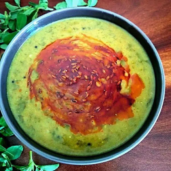 Methi Chi Patal Bhaji - Maharashtrian Style | Methi Saag Without Onion & Garlic https://thespicycafe.com/wp-content/uploads/2021/02/maharashtrian-style-methichi-patal-bhaji-fenugreek-leaves-indian-curry.jpg https://thespicycafe.com/methi-chi-bhaji-methi-saag-recipe/