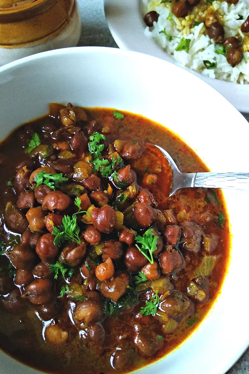 Harbaryachi Usal - Chana Masala - Black Chickpea Curry https://thespicycafe.com/wp-content/uploads/2021/08/final-chana-masala-curry.png https://thespicycafe.com/tag/vegan-curry/