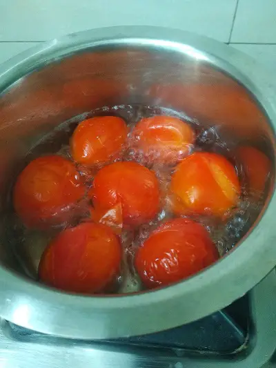 Tomato Saar | Maharashtrian Tomatocha Saar Recipe https://thespicycafe.com/maharashtrian-tomato-saar-recipe/