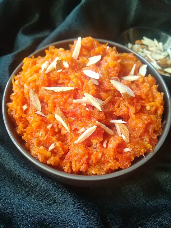Gajaracha Halwa | Gajar Ka Halwa - Carrot Pudding https://thespicycafe.com/gajar-halwa-carrot-pudding-recipe/