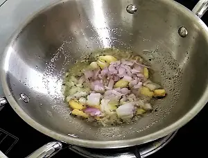 Phodnicha Bhat (Maharashtrian Style Fried Rice) https://thespicycafe.com/wp-content/uploads/2022/07/phonicha-rice.jpg https://thespicycafe.com/phodnicha-bhat-maharashtrian-style-fried-rice/