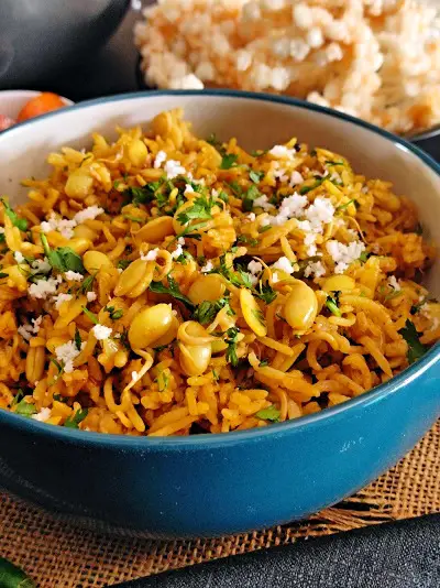 Valachi Khichadi | Dalimbi Bhaat | Vaal Bhaat https://thespicycafe.com/wp-content/uploads/2023/03/03-valachi-khichdi-khichadi-maharashtrian-traditional-authentice-dalimbi-bhat-bhaat-masale-bhat-vegan-vegetarian-festive-easy-quick-simple-indian-pulao-biryani-kadve-vaal-1.jpg https://thespicycafe.com/tag/easy-dinner-recipes/