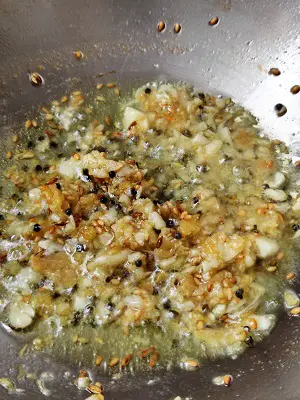 Easy Chutney Wale Aloo Ki Sabzi | Chutney Potato Sabzi https://thespicycafe.com/wp-content/uploads/2023/03/124-chutney-aloo-potatoes-potato-curry-easy-vegan-side-dish-main-dish-simple-quick-easy-lunch-dinner-breakfast-snack-vegetarian-indian-green-chutney-hare-dhaniye-ki-chutney.jpg https://thespicycafe.com/easy-chutney-wale-aloo-ki-sabzi-chutney-potato-sabzi/