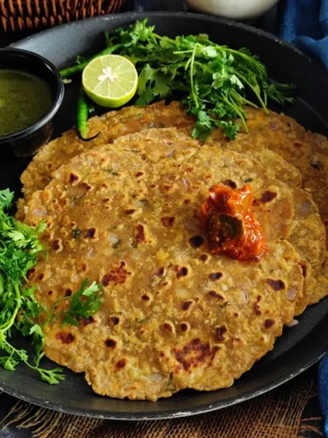 10 Delicious & Best Indian Breakfast Recipes To Start Your Day