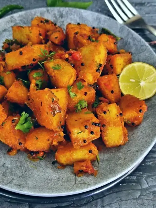 cropped-3-masala-idli-south-indian-snack-breakfast-recipe-vegan-vegetarian-easy-quick-simple-lunch-dinner-sambar-chutney-dosa-1.jpg