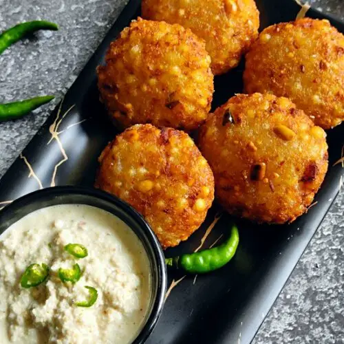Sabudana Vada (Authentic Maharashtrian Style) https://thespicycafe.com/wp-content/uploads/2023/08/1-sabudana-vada-maharashtrian-sabudana-wada-upvas-vrat-Indian-recipe-snack-breakfast-lunch-dinner-easy-quick-simple-no-onion-no-garli-satvik-fasting-sago-tapioca-patty.png https://thespicycafe.com/sabudana-vada-upvas-recipe/