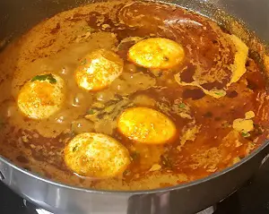 Egg Curry Maharashtrian Style | Anda Rassa | अंडा करी https://thespicycafe.com/wp-content/uploads/2023/09/1-egg-curry-Maharashtrian-style-malvani-style-konkani-anda-curry-rassa-protein-rich-boiled-eggs-keto-easy-quick-simple-lunch-dinner-weekend-meals-thespicycafe.png https://thespicycafe.com/egg-curry-maharashtrian-style/