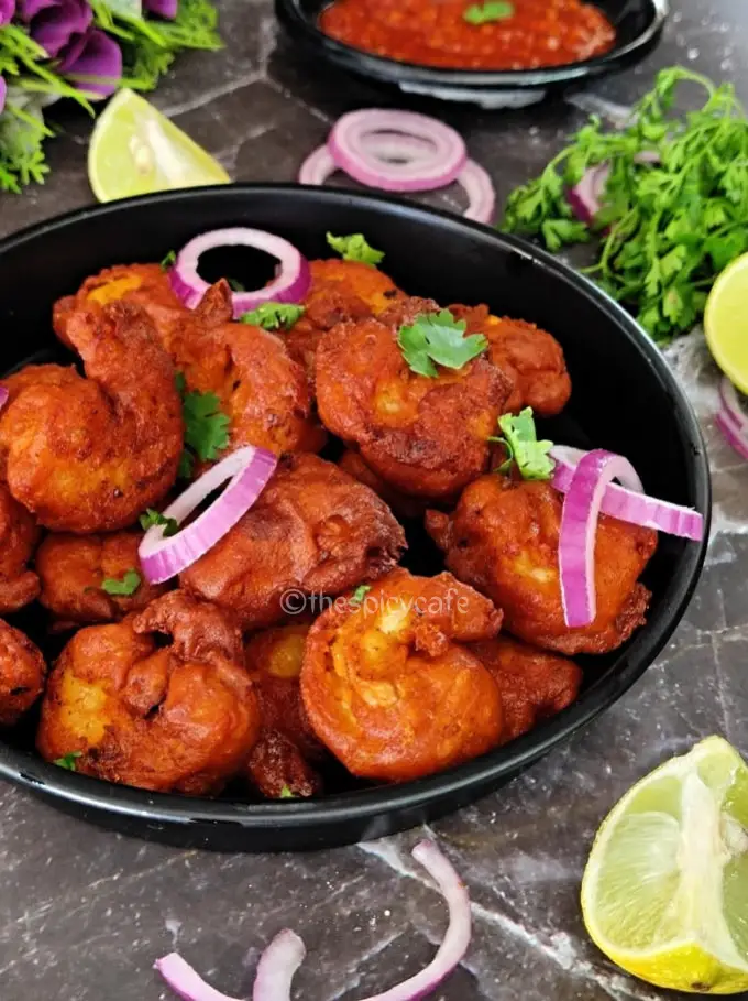 Prawns Koliwada | Spicy & Crispy Fried Prawns https://thespicycafe.com/wp-content/uploads/2024/01/1-prawns-koliwada-Indian-fried-shrimps-easy-quick-simple-delicious-tasty-starters-appetizers-lunch-dinner-snacks-seafood.png https://thespicycafe.com/prawns-koliwada-recipe/